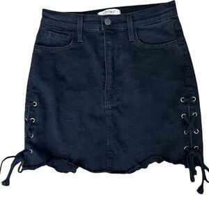 Vibrant black denim laces side mini skirt